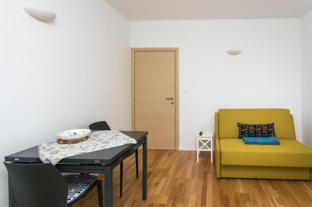 Apartment & Room Cvita Ragusa Esterno foto
